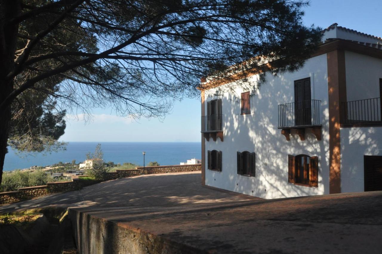 Villa Del Vescovo Cefalù Exteriör bild