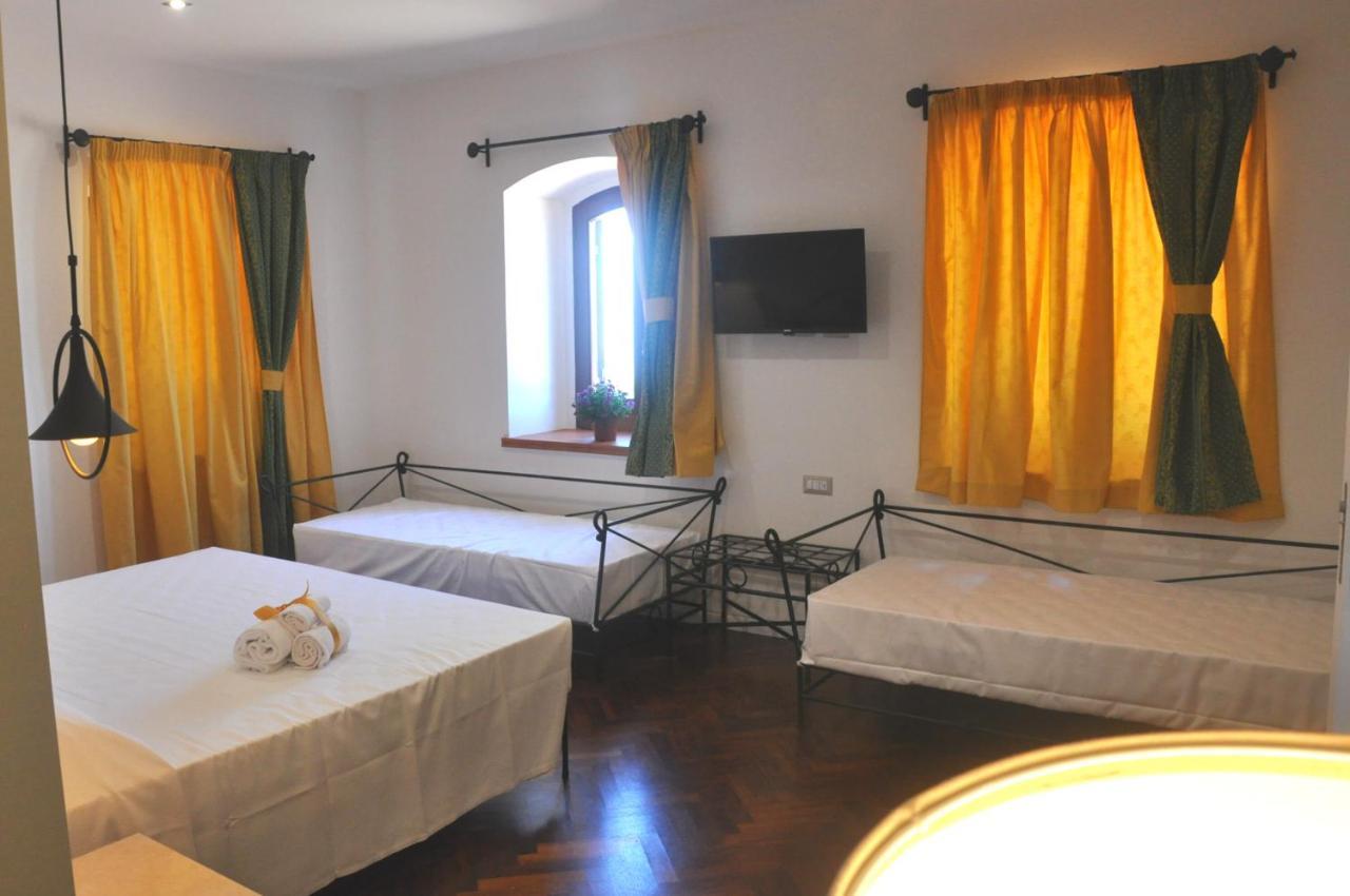Villa Del Vescovo Cefalù Exteriör bild