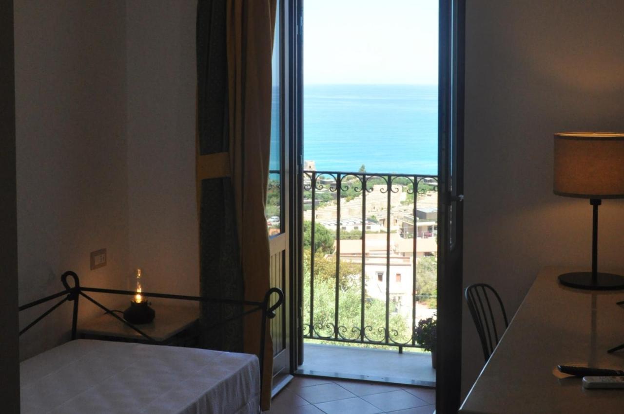 Villa Del Vescovo Cefalù Exteriör bild